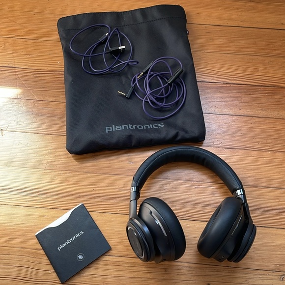 Plantronics Other - Plantronics backbeat pro wireless Bluetooth headphones- Never Used!